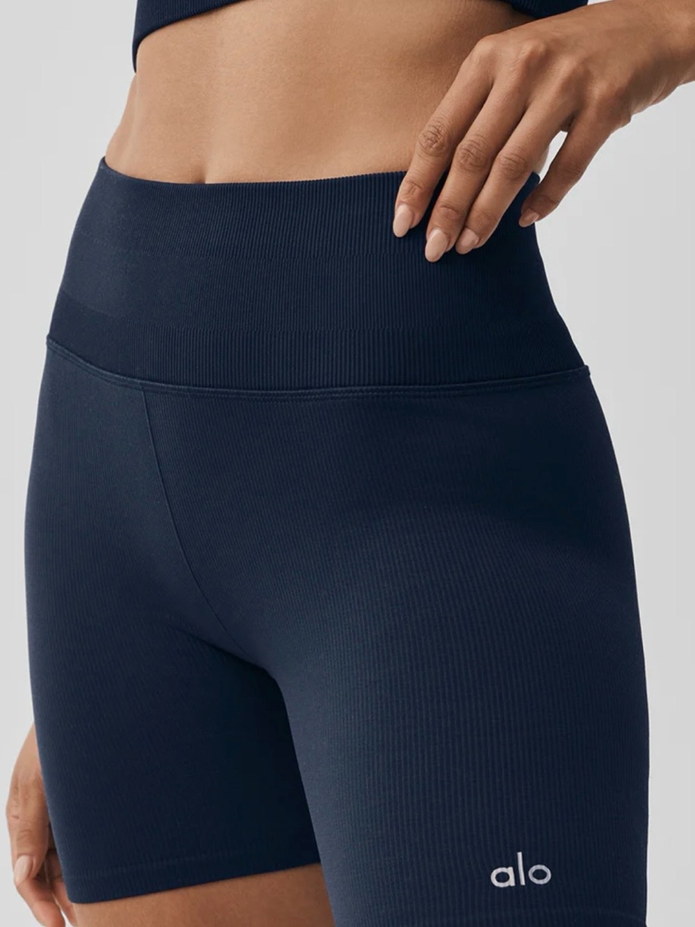 ALO Yoga Navy Bike Shorts - Picture 3 of 5